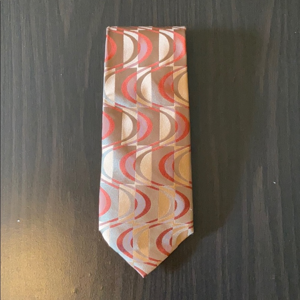 Arrow Peach Necktie